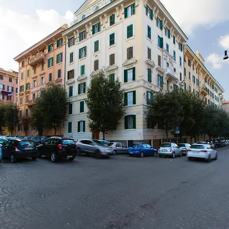 Apartamento Ludovica Suites